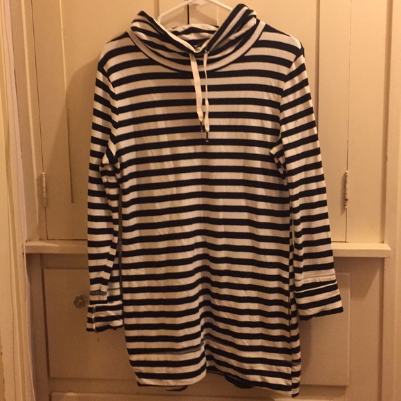 Merona Dresses & Skirts - Merona Blue & White Striped Dress w/ Pockets SZ M
